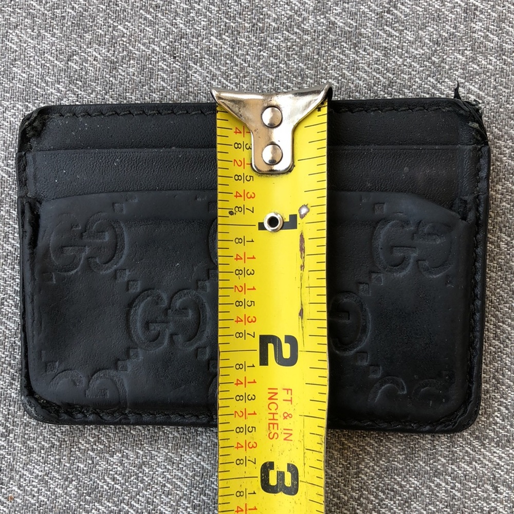 GUCCI Embossed Logo Leather Money Clip - Picture 6 of 7